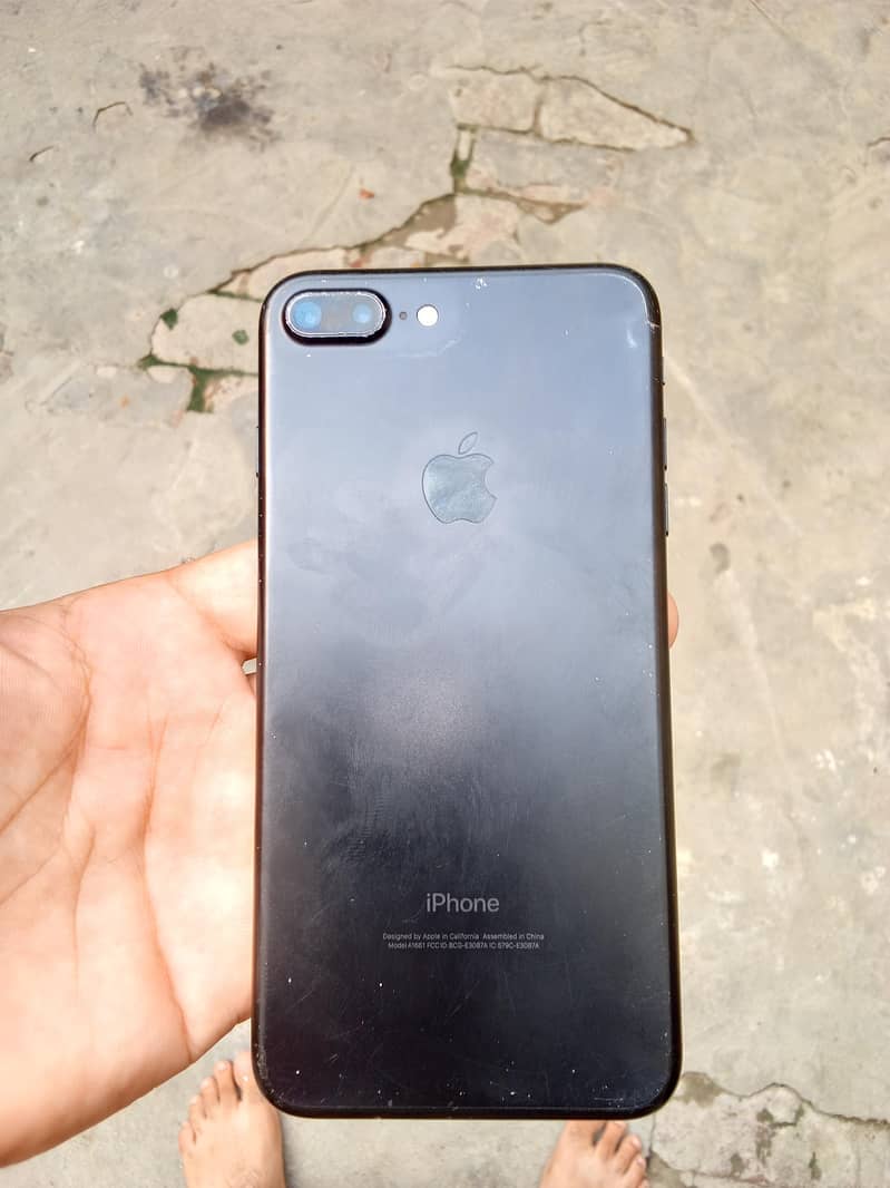 iphone 7 plus 32GB 4