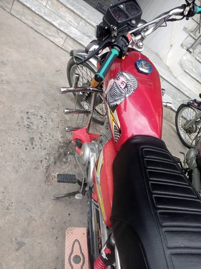 125 stylish bike