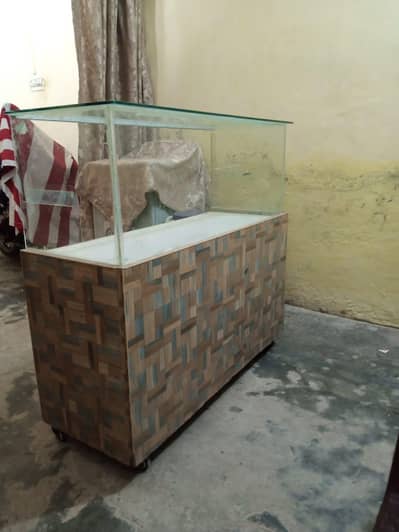 counter for selling something and other appliances