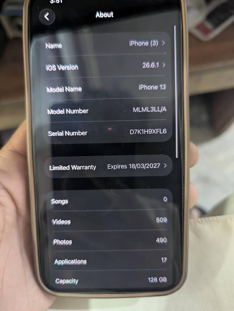 Apple iPhone 13 4