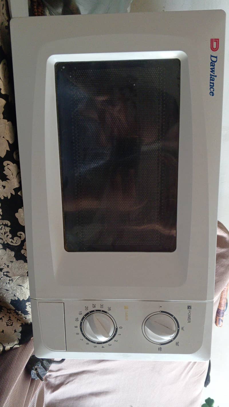 Microwave oven 0