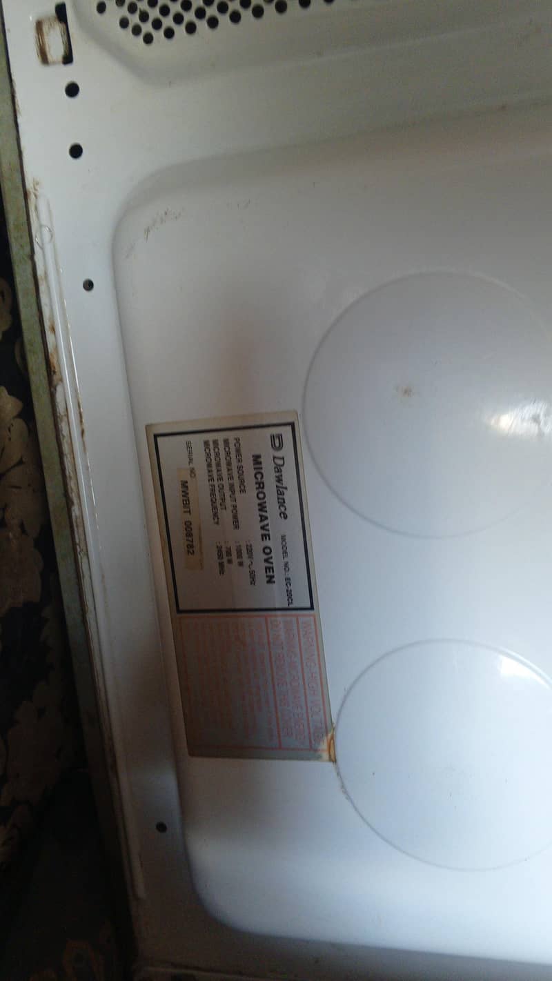Microwave oven 4