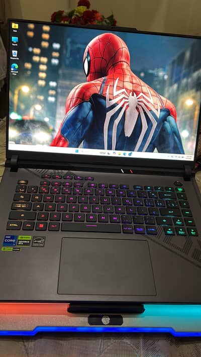 ASUS ROG STRIX G16