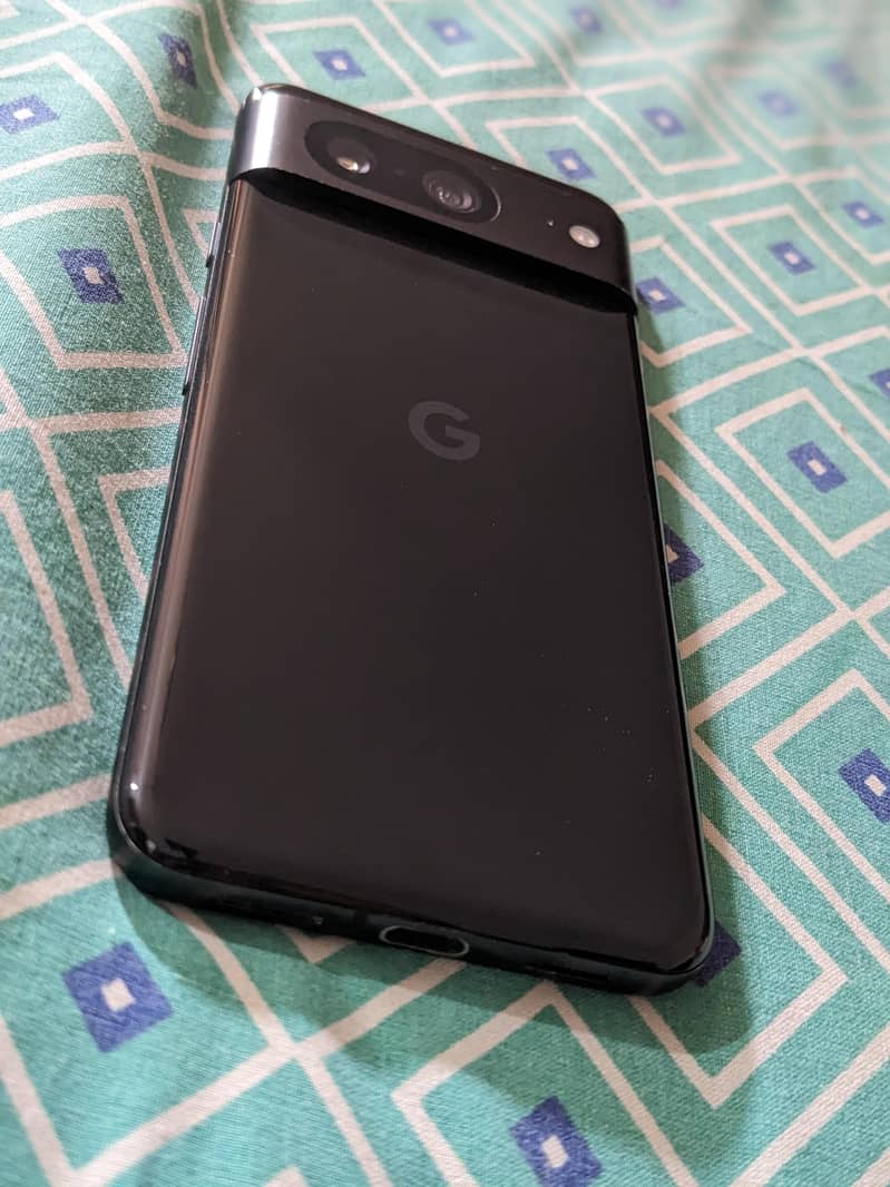 Google Pixel 8 1