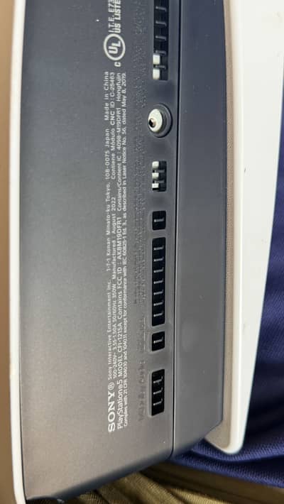 PS5 CFI-1215A