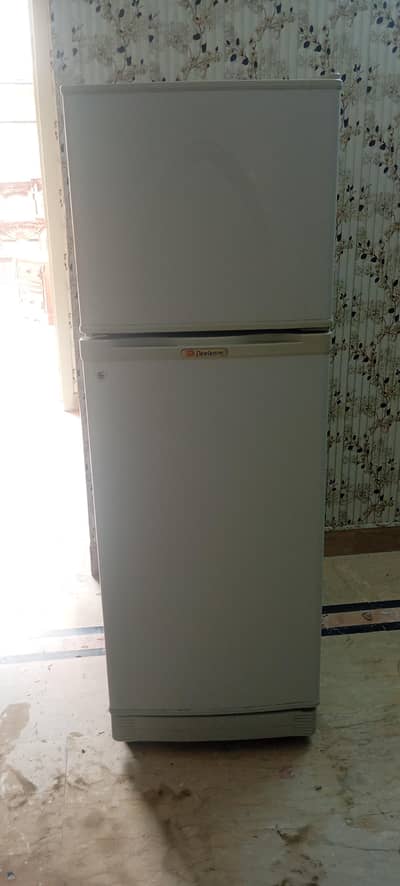 Dawlance Refrigerator ( fridge)