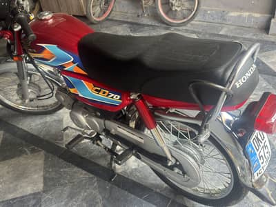 CD-70 25,26 model for sale in lush condition and less driven.