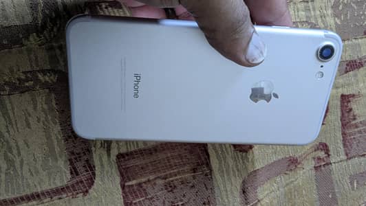 iPhone 7 o3117o63373
