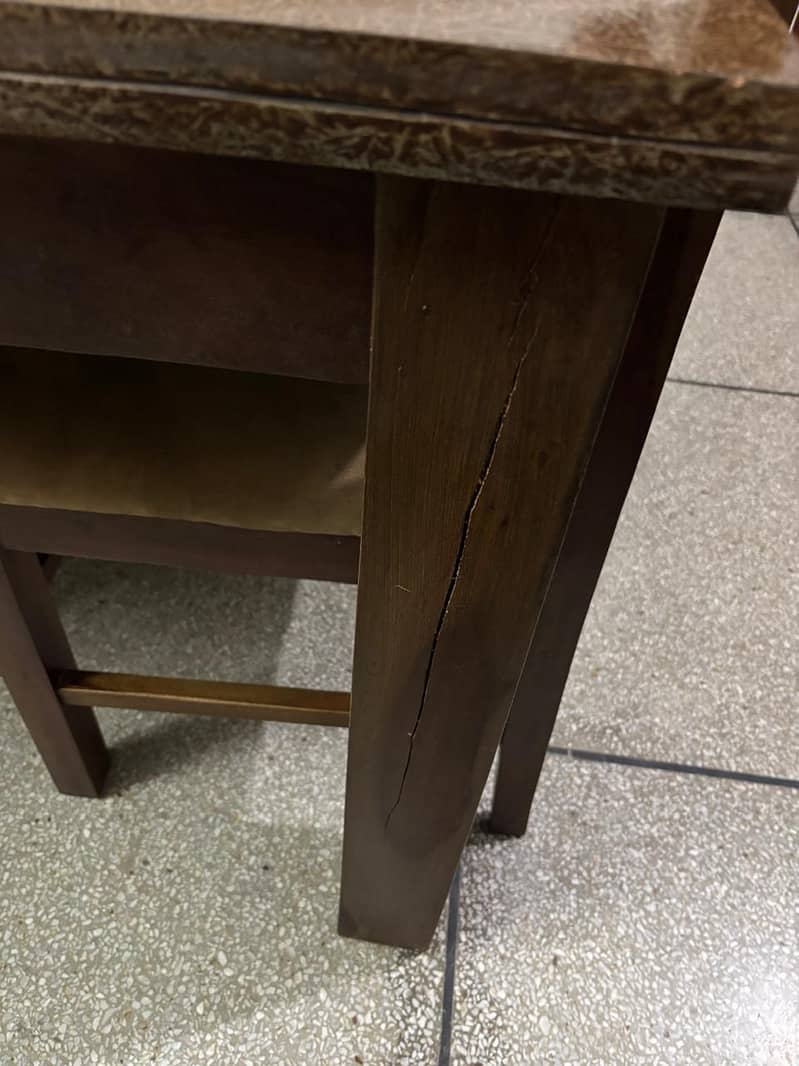 6-seater Dining Table 4