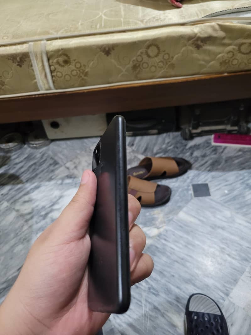 Google Pixel 5 2