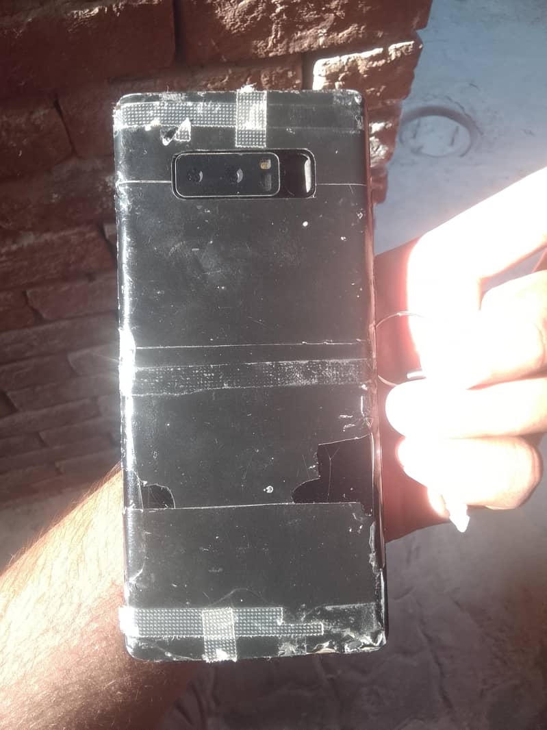Samsung Mobile Note 8 1