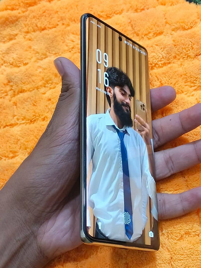 Infinix Zero 30 2