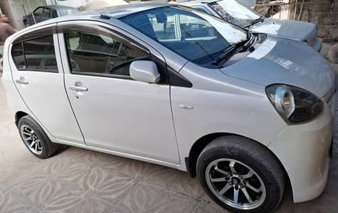 Daihatsu Mira 2011