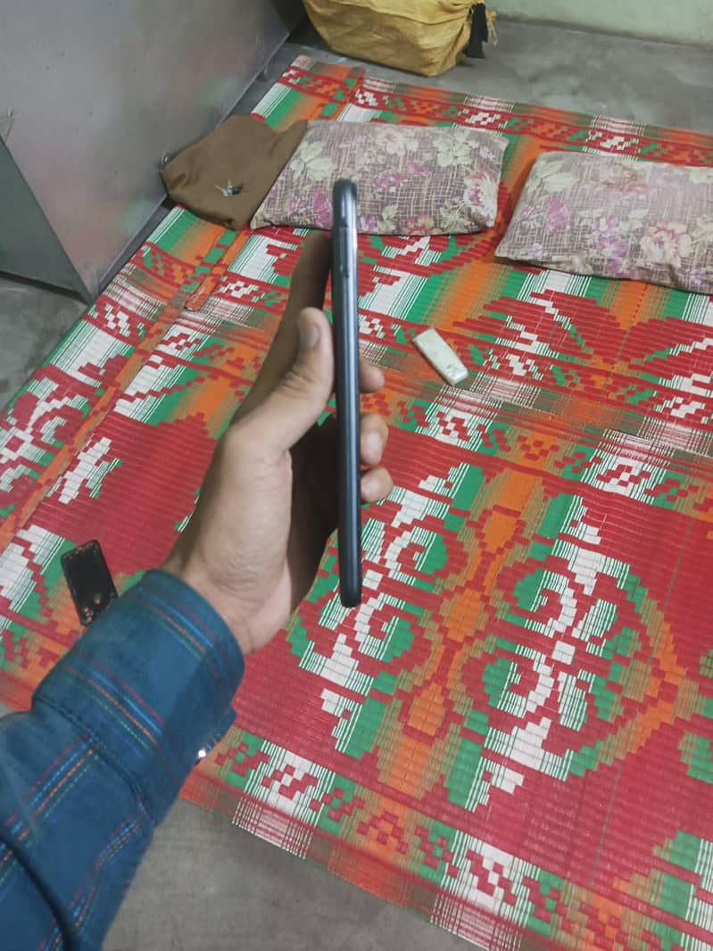 Tecno 1