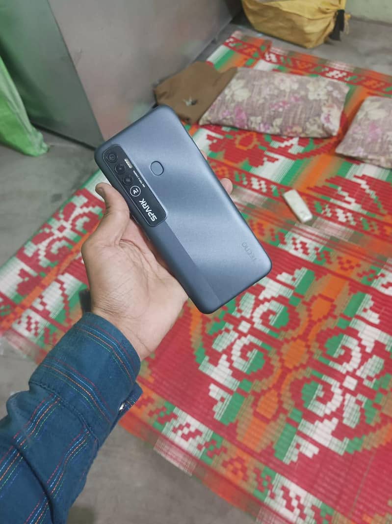 Tecno 5