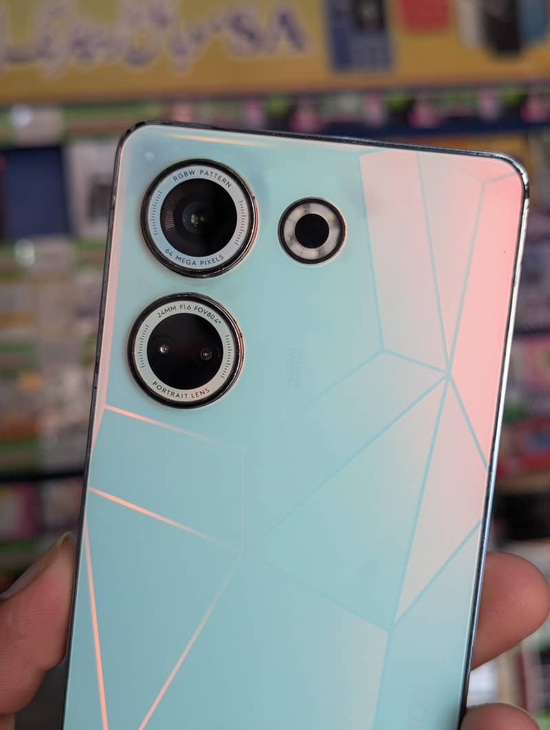 Tecno CAMON 20 1