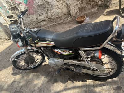 Honda CG 125 Black Color 2016 Model