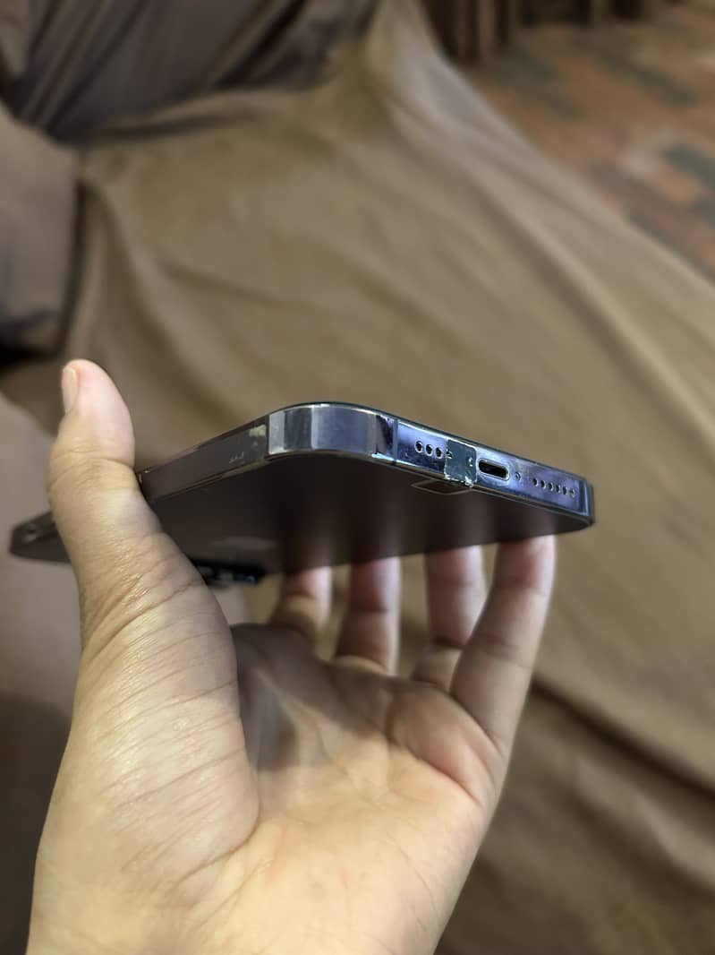 Apple iPhone 14 Pro Max 11