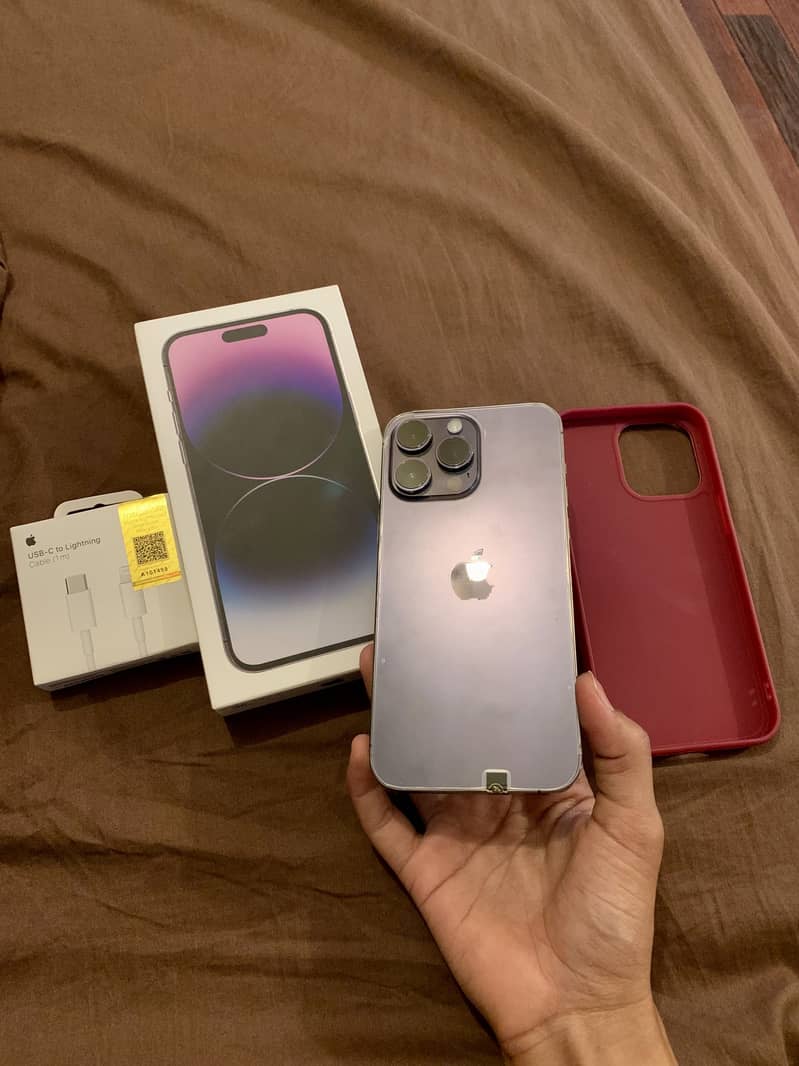 Apple iPhone 14 Pro Max 15