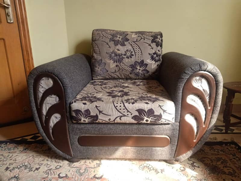 3 Sofa Set, Dewan and two One seater sofas 6