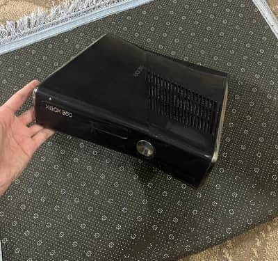 xbox360 slim 250GB