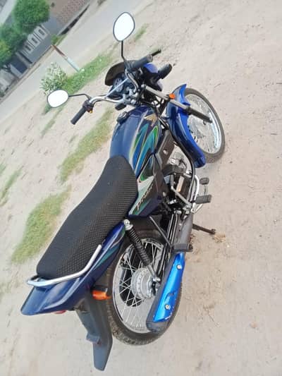 urgent sale of newly purchased Honda Pridor mobile no 3037564700