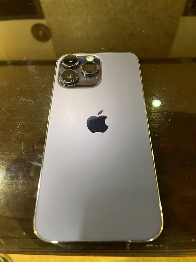 Apple iPhone 14 Pro Max 8