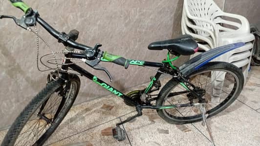 Mountain Bike / Gear Cycle – Black & Green – Good Running Condition
