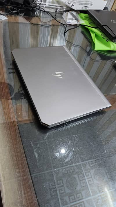 Hp zbook 15 G5 | i7 8th H |16gb ram | 256nvme |4gb nvida