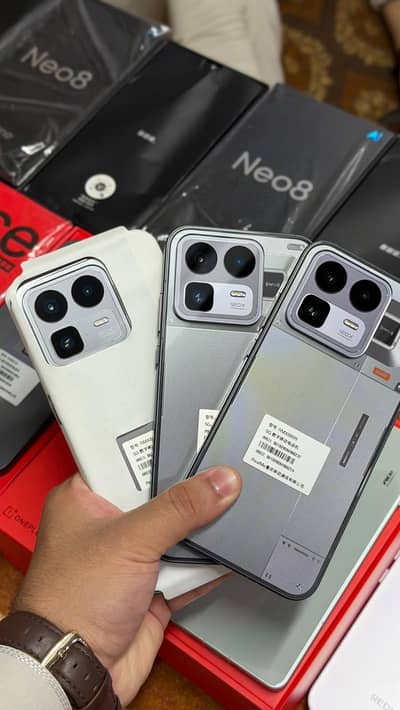 Iphones| pixel | One + |  All  andriod models Available | Apple