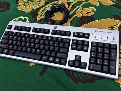 HP USB Keyboard with Smart Card Reader – Good Condition