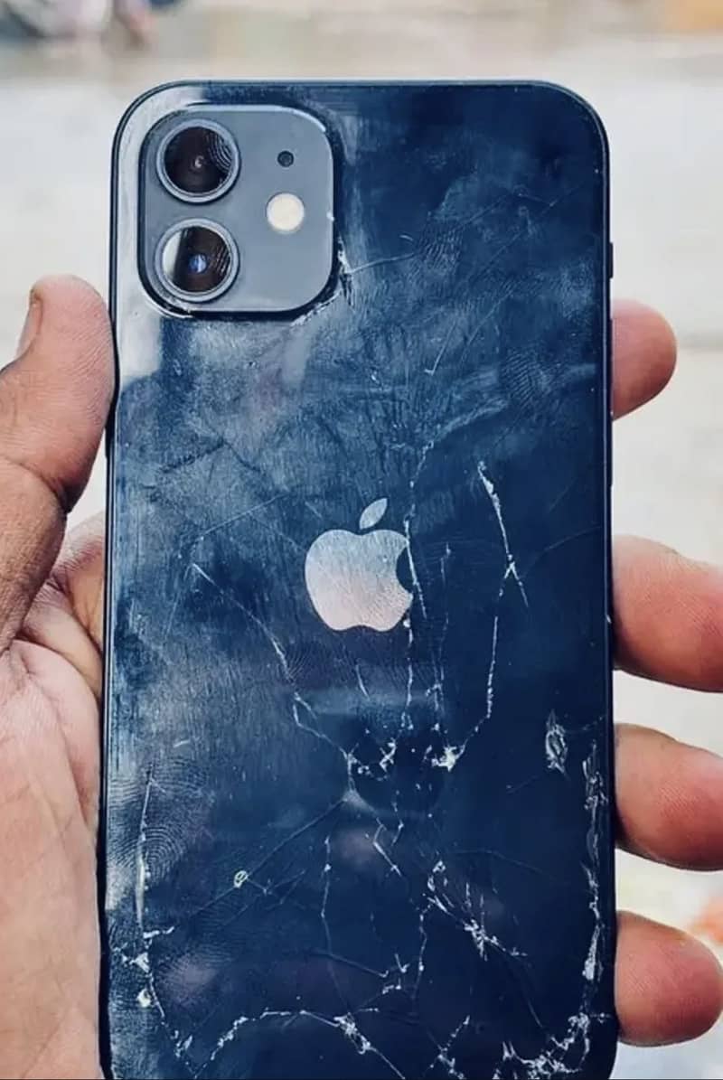 Apple iPhone 12 5