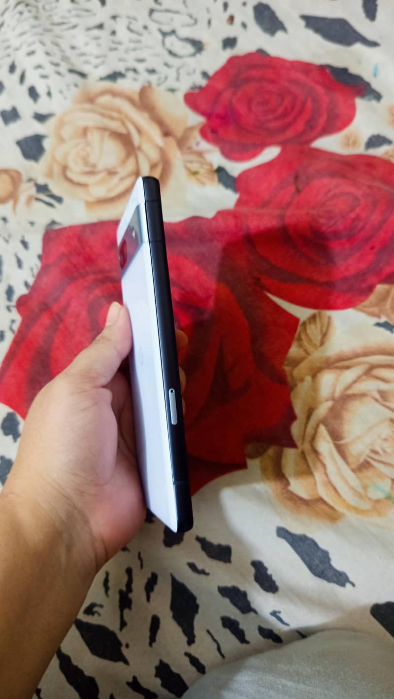 Google Pixel 7 2