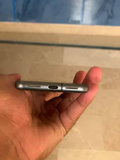 Google Pixel 8