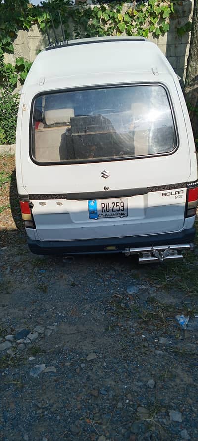 Suzuki Bolan 2011