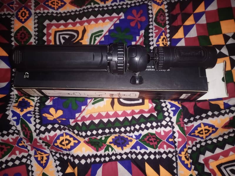 Neepho NP-999 Multi Function Tripod 3