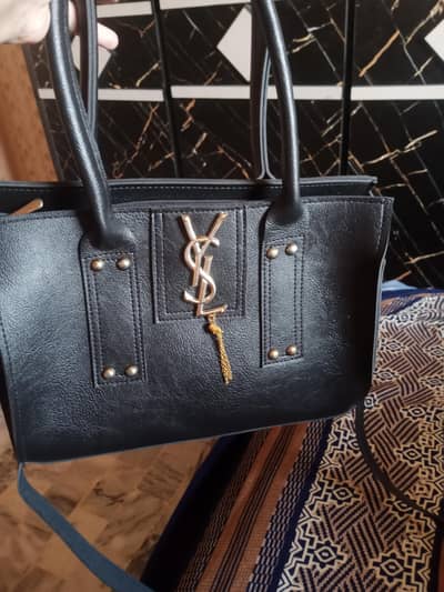 hand bag