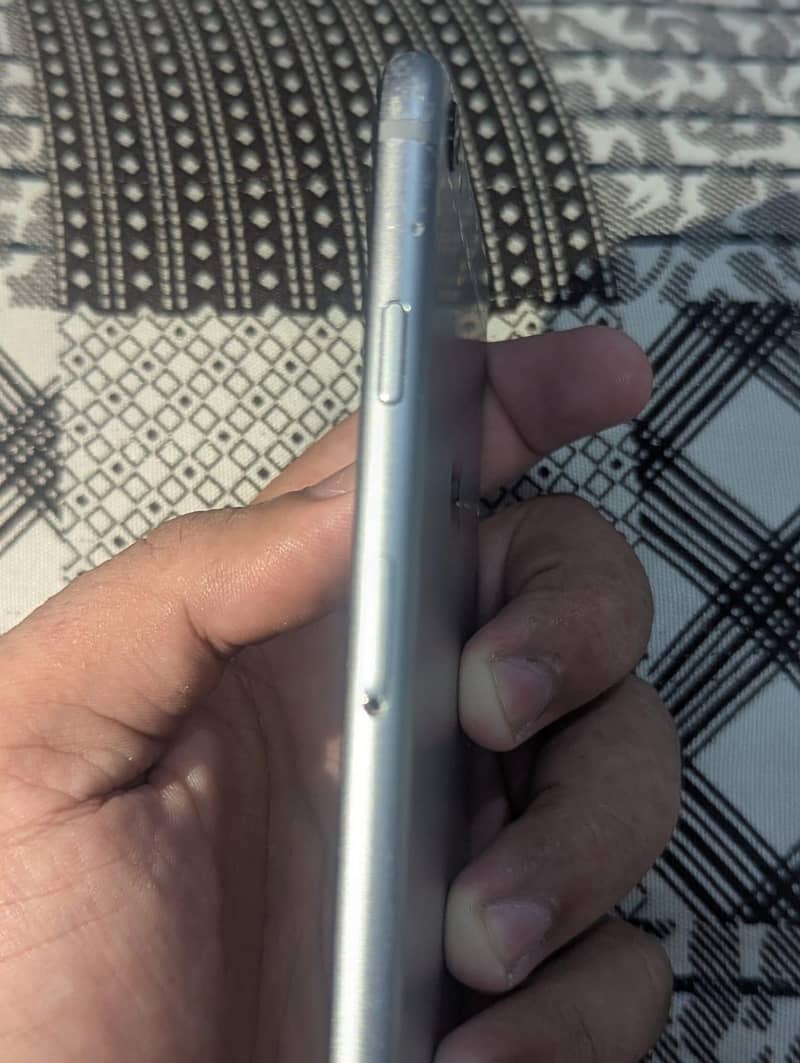 Apple iPhone 6 Plus 2