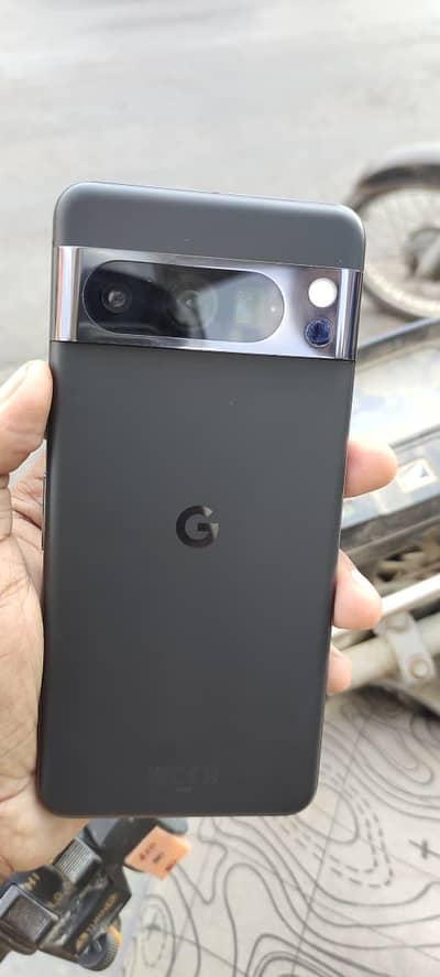 Google Pixel 8 Pro.  phone :03203506385