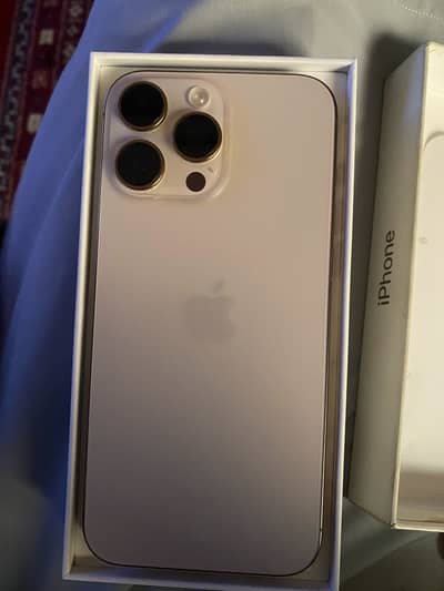 Apple iPhone 16 Pro Max FU