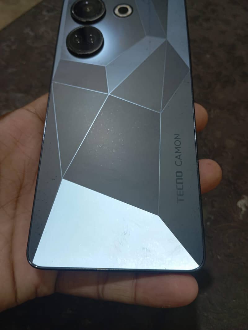 Tecno CAMON 20 1