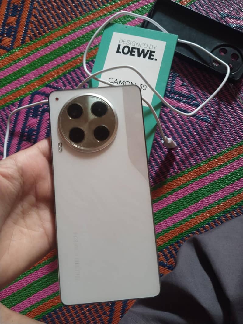 Tecno CAMON 30 3