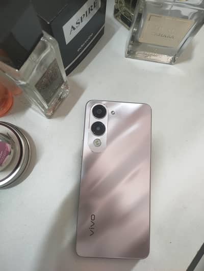 Vivo Y04