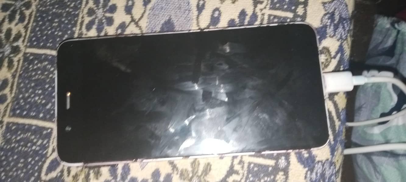 Huawei Nova 2 Plus 0
