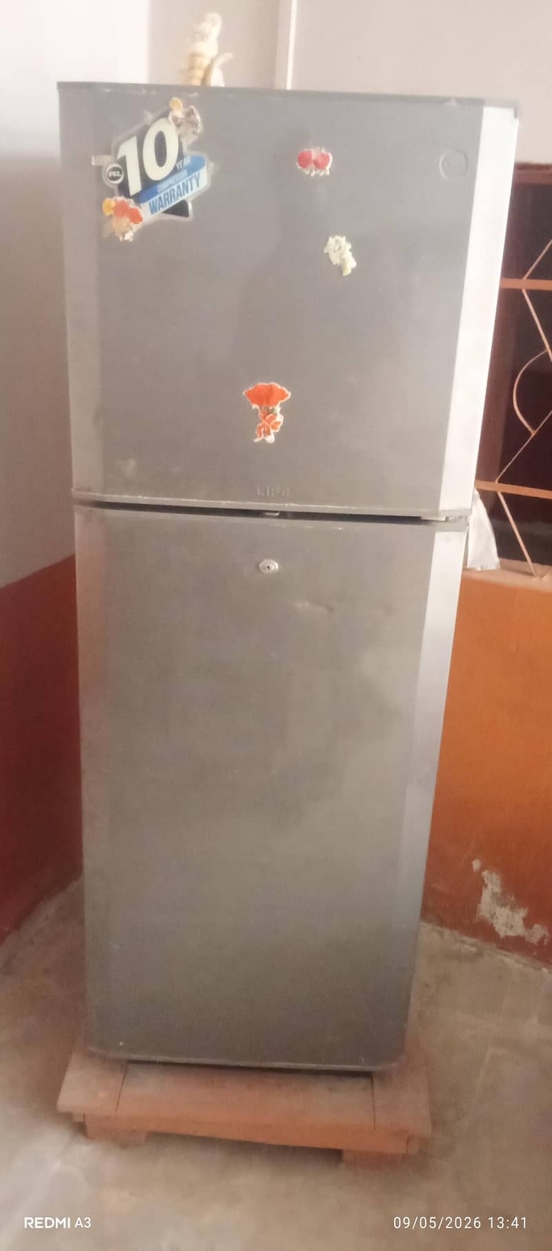 refrigerator u 1