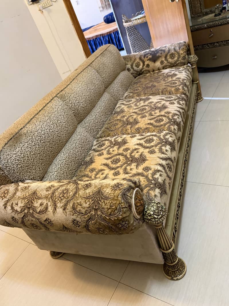 3piece sofa 4