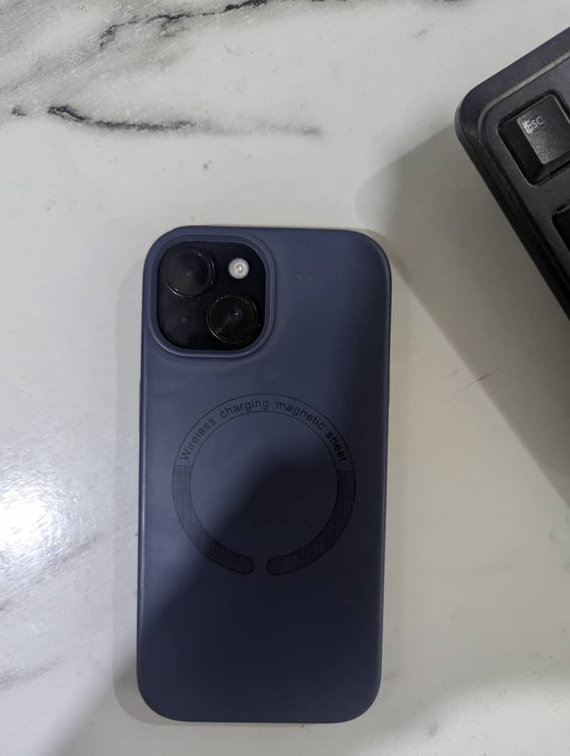 Apple iPhone 15 5