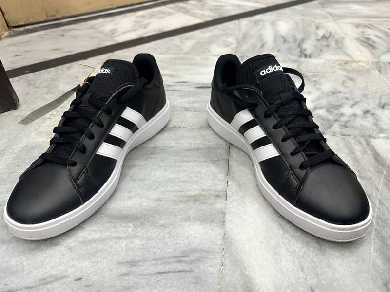 Sneakers 4