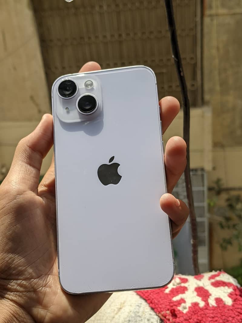 Apple iPhone 14 8