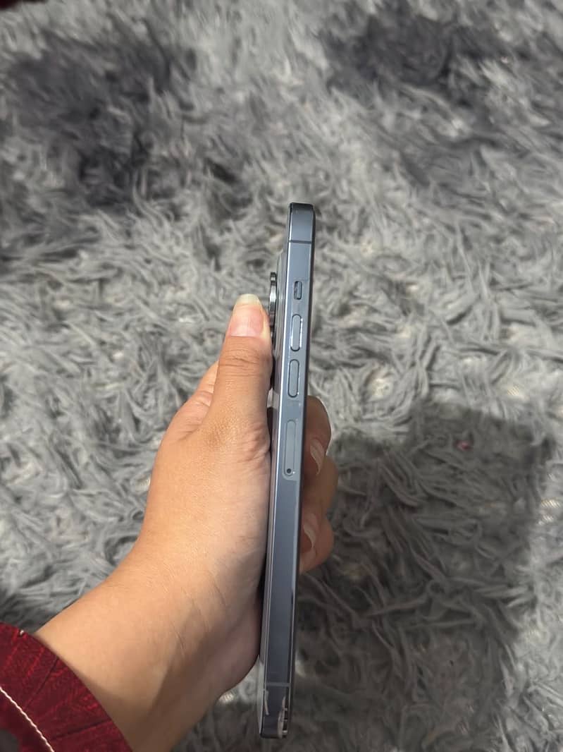 Apple iPhone 13 Pro Max 5
